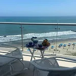 Frente Al Mar Home Office 7B