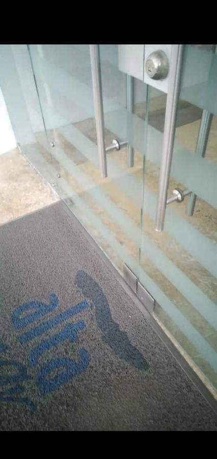 Frente Al Mar Office 7b Cartagena