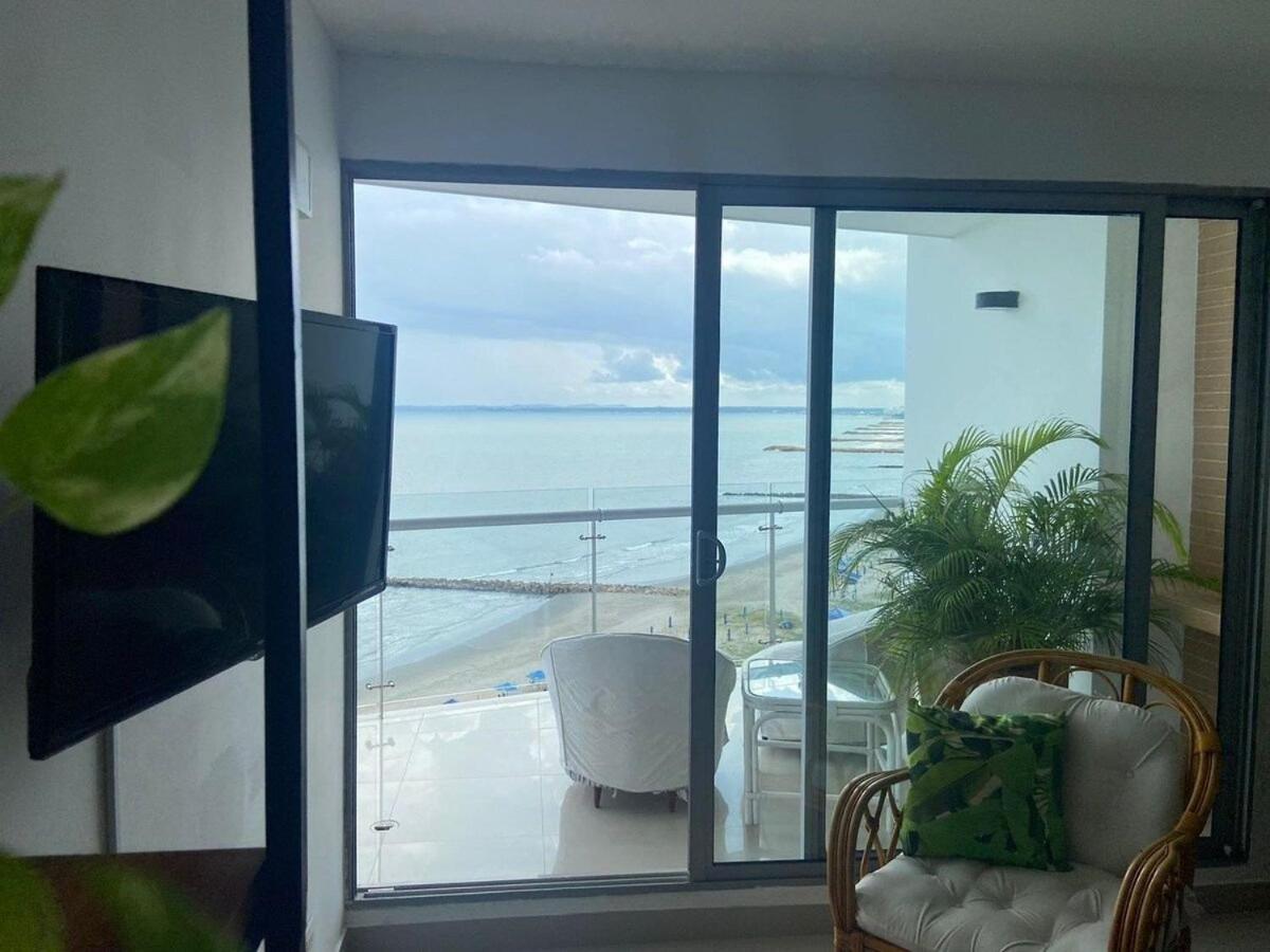 Frente Al Mar Office 7b